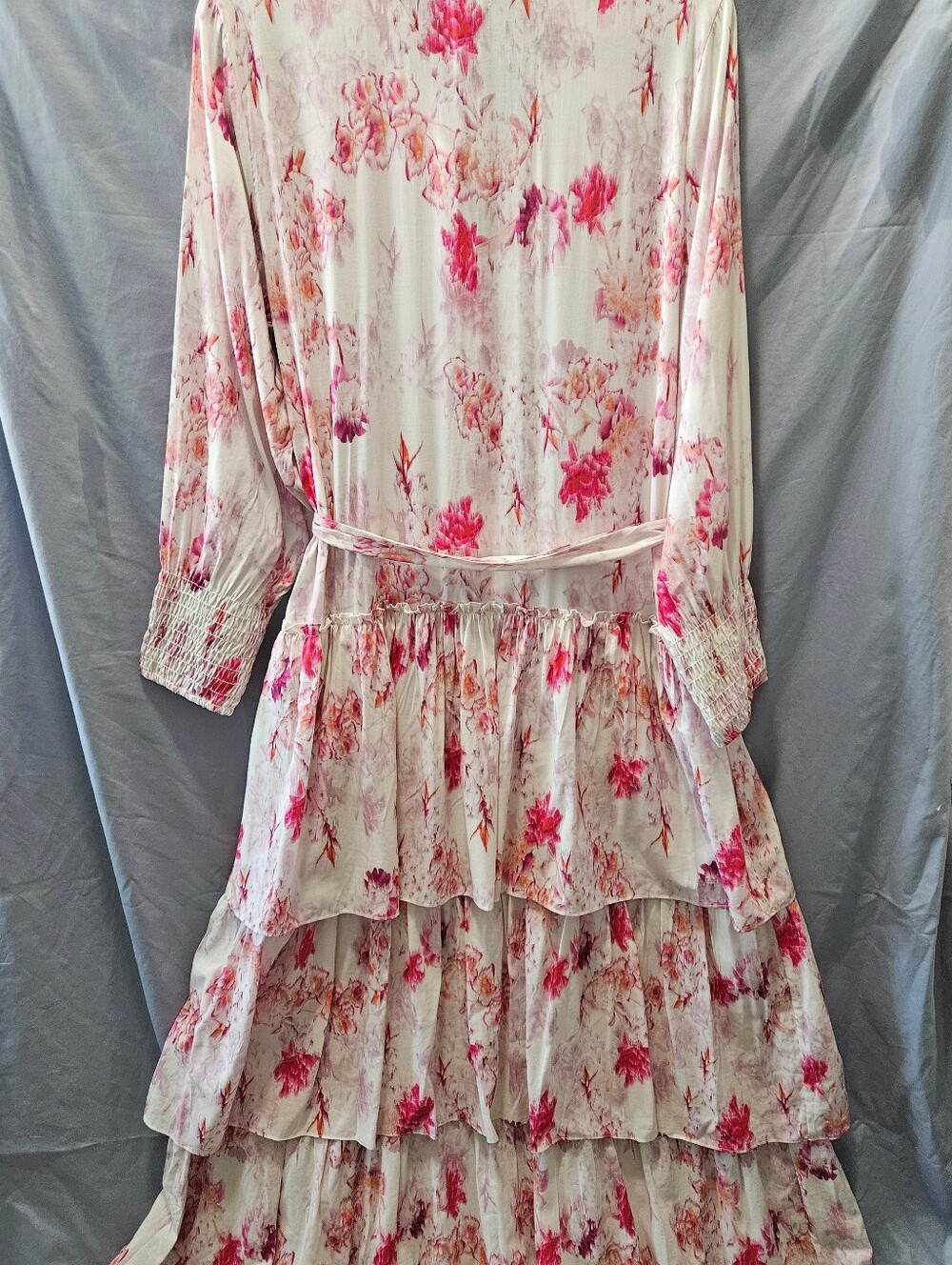 Misa Abstract Rose Floral Dress - Picture 4 of 6